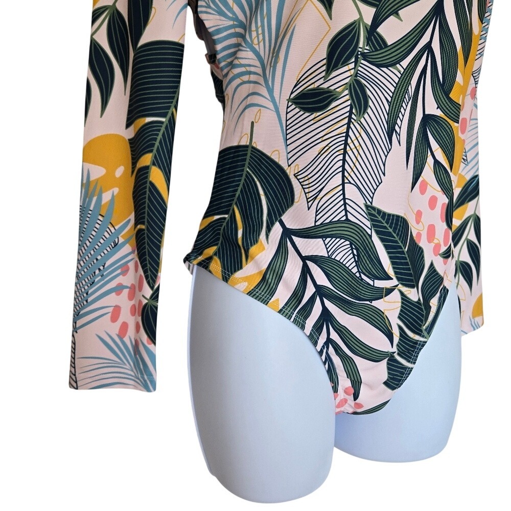 Long Sleeves Cross-Back Tropical Print Swimsuit Size M Summer Vacation UPF 50+ - Picture 4 of 10
